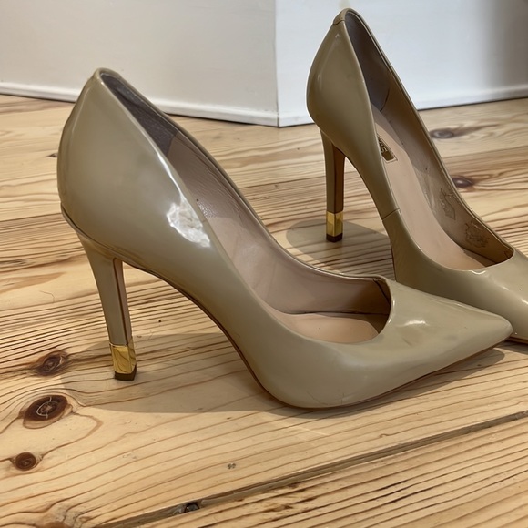 Guess shoes - Picture 2 of 5